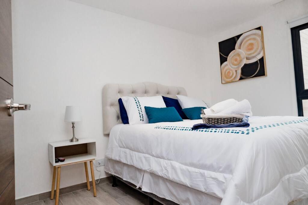 Apartamento De Lujo En Zona 10 Гватемала Экстерьер фото